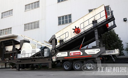 車載流動錘式破碎機(jī)多少錢？產(chǎn)量多高？